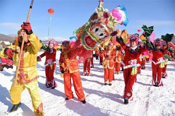 冰雪盛宴，荣耀瞬间的直播记录